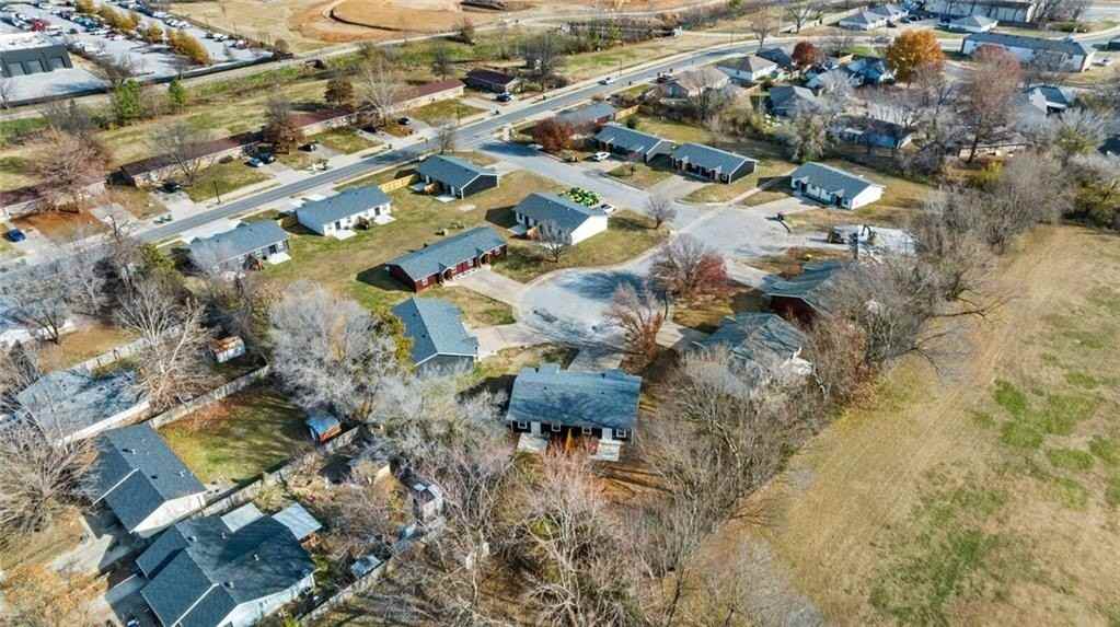 305 Trailside Ter #A - Photo 7 of 14