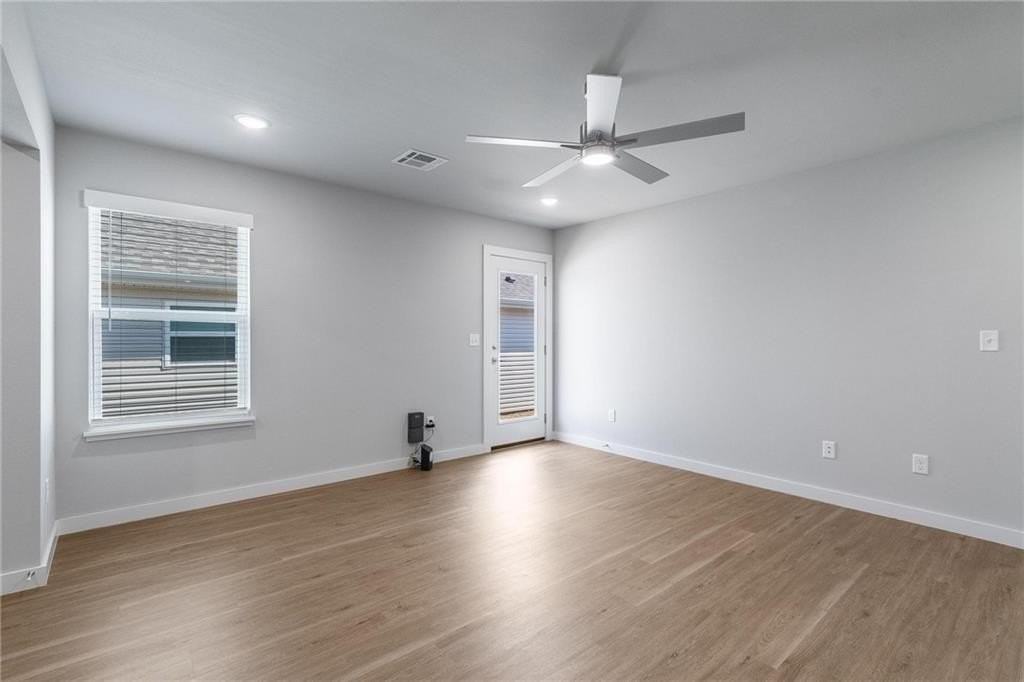 6302 Nw Kathleen St - Photo 6 of 19