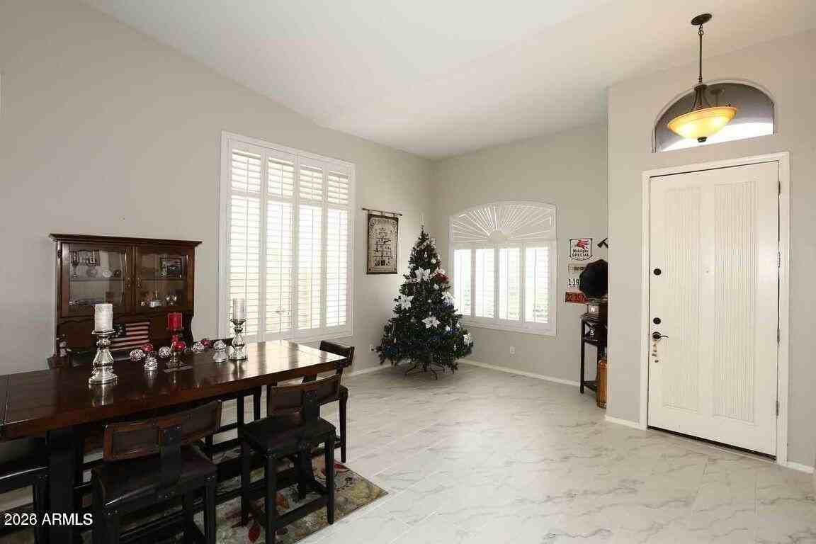 15626 N 13th Ave - Photo 4 of 29