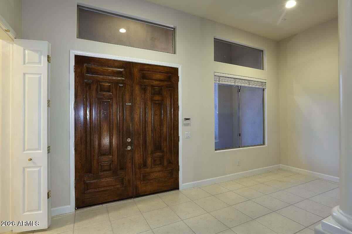 10249 N 64th St - Photo 3 of 29