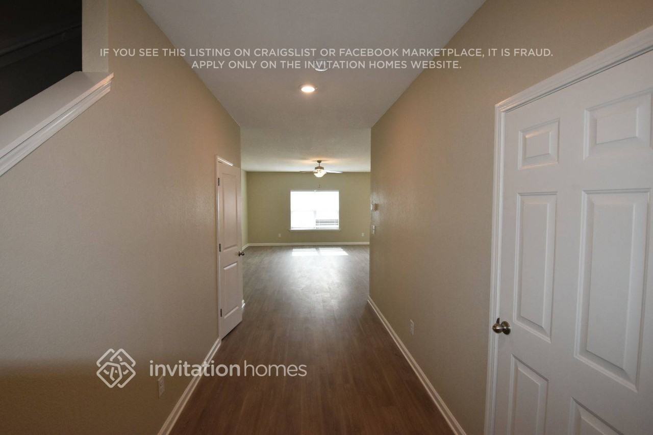 161 Oliver Dr - Photo 2 of 13