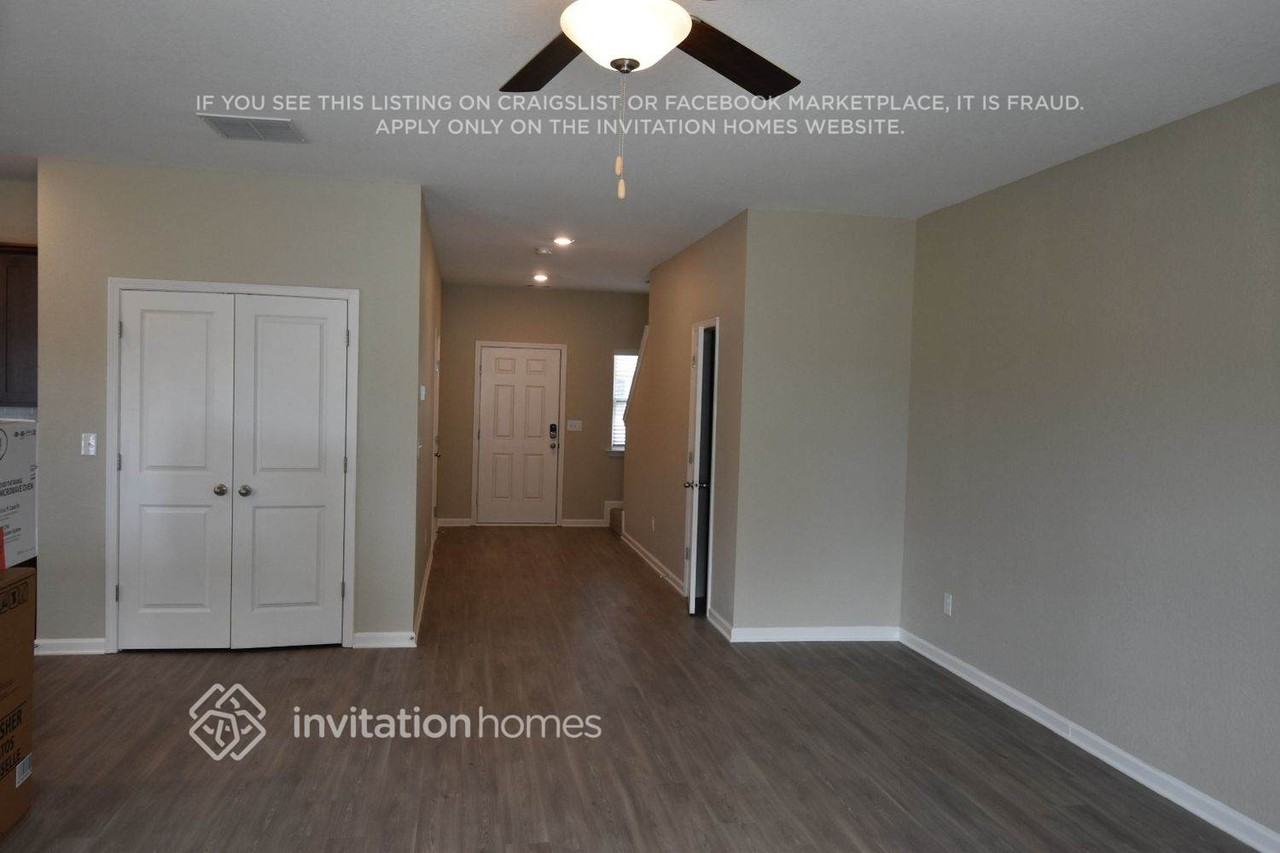 161 Oliver Dr - Photo 3 of 13