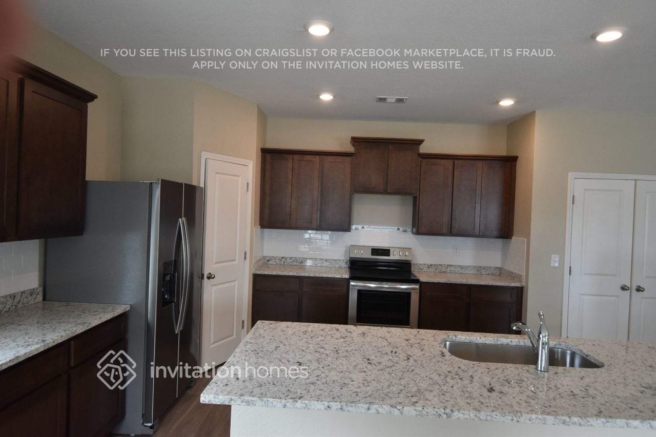 161 Oliver Dr - Photo 5 of 13