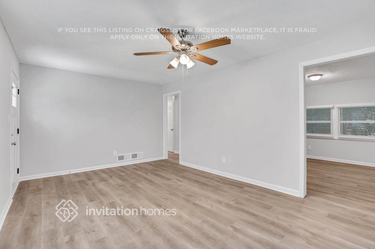 2349 Omaha Rd Sw - Photo 5 of 24