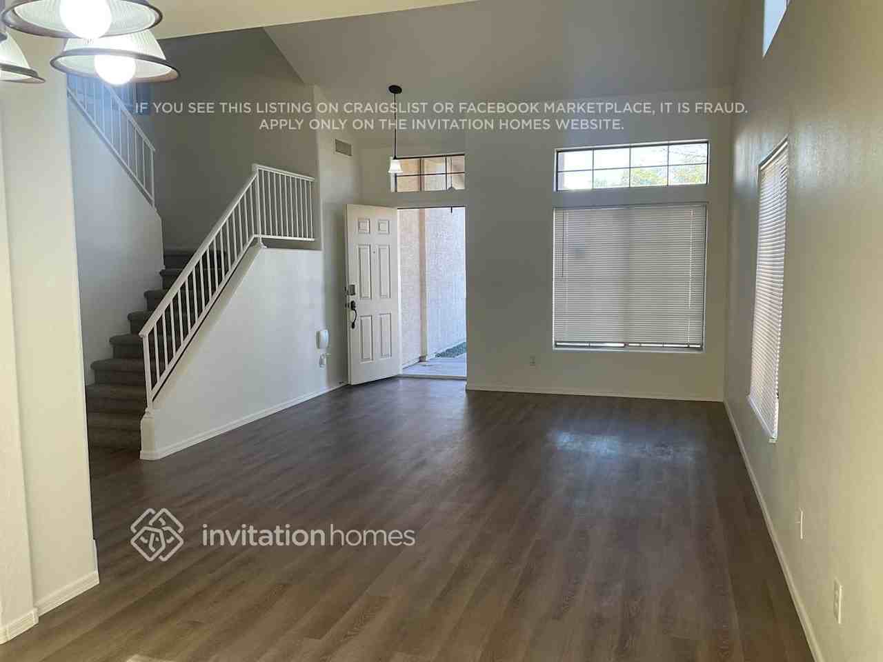 8463 W Rue De Lamour - Photo 2 of 16