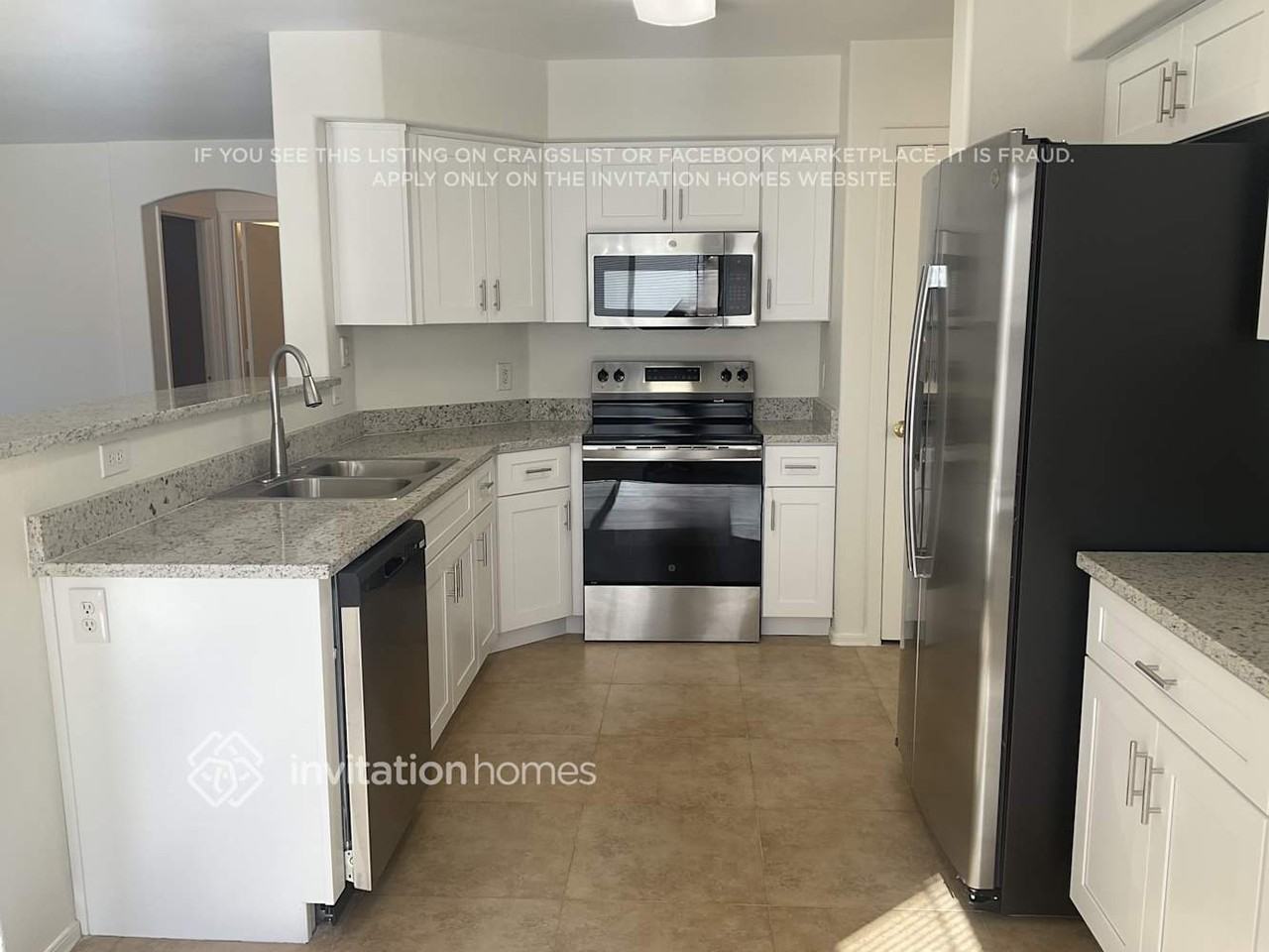 8463 W Rue De Lamour - Photo 6 of 16