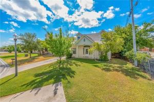 featured image of 1702 Boardwalk Ct