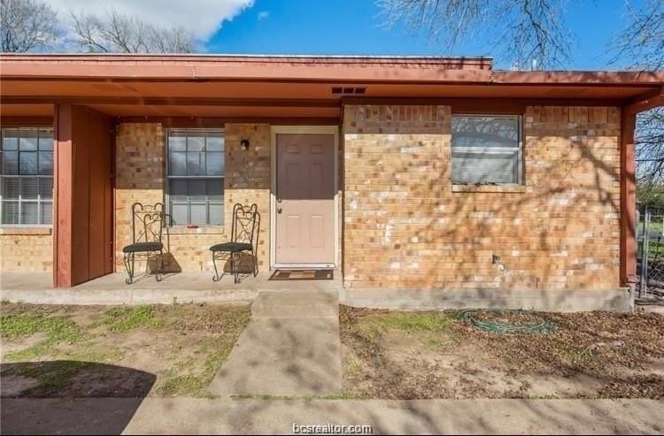 1231 Georgia St - Photo 2 of 11