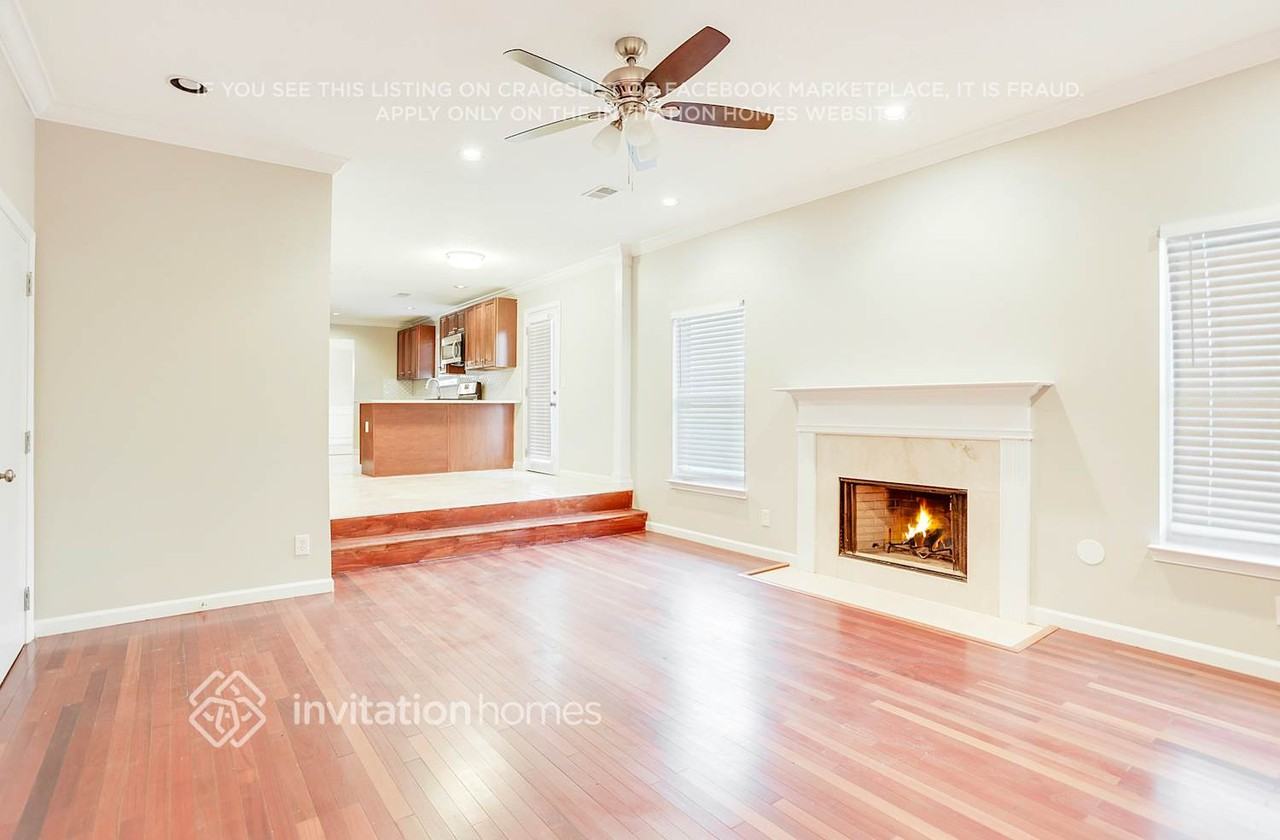 921 Ambeau Cir - Photo 6 of 21