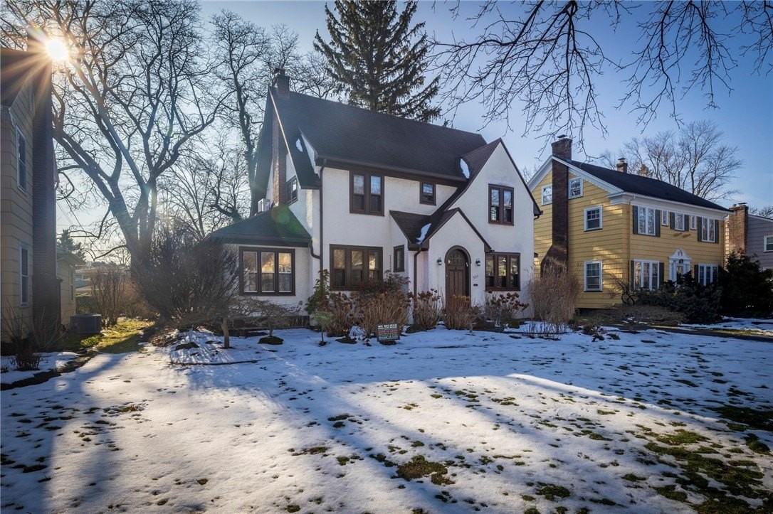 305 Castlebar Rd - Photo 2 of 48