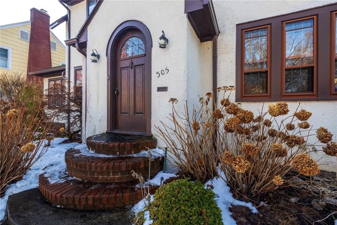 305 Castlebar Rd - Photo 4 of 48