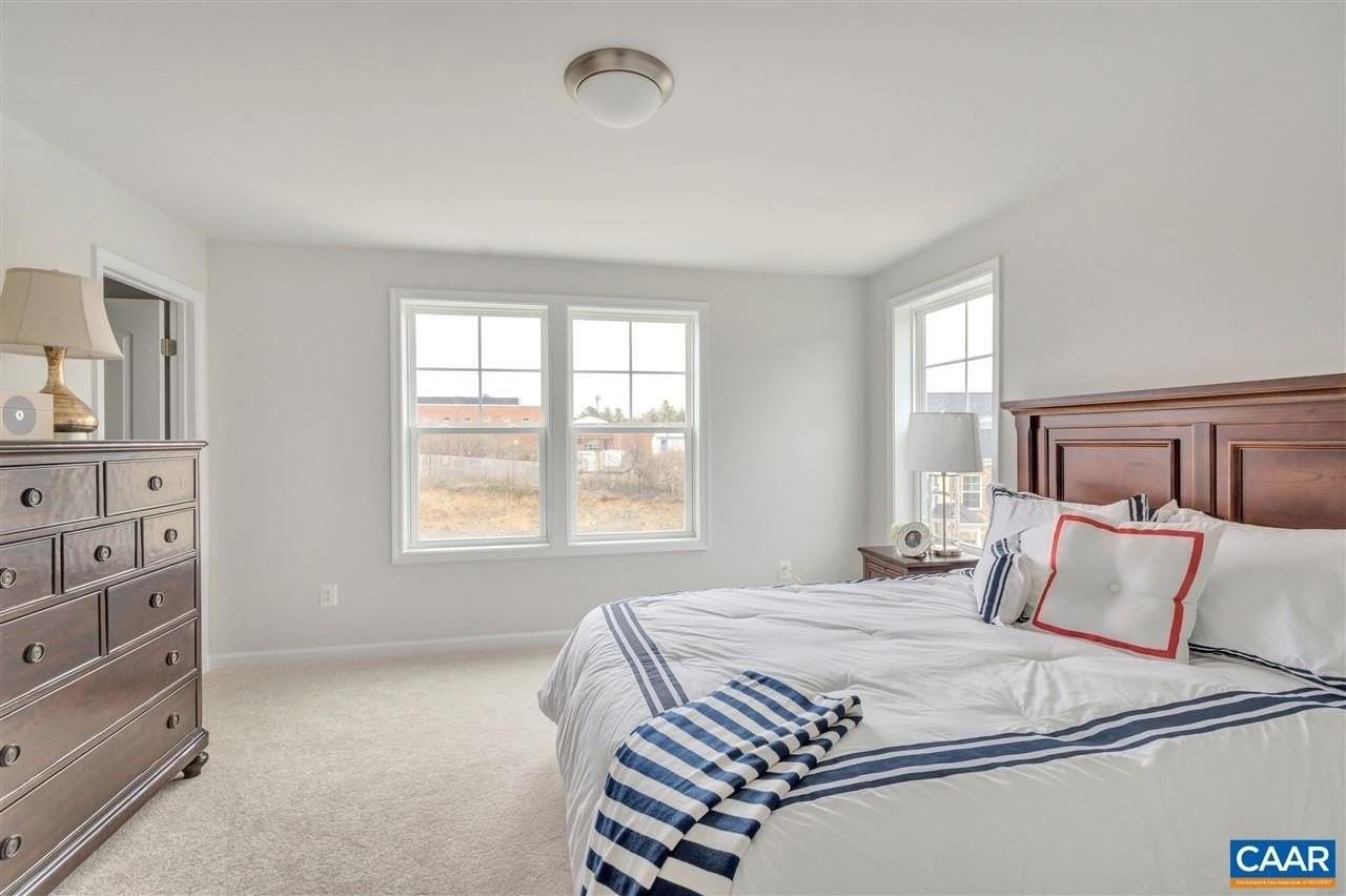 4361 Berkmar Dr - Photo 4 of 18