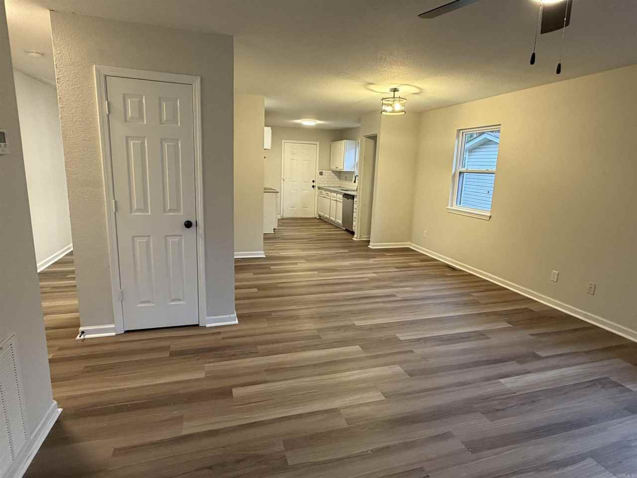 107 Juniper Pl - Photo 5 of 22