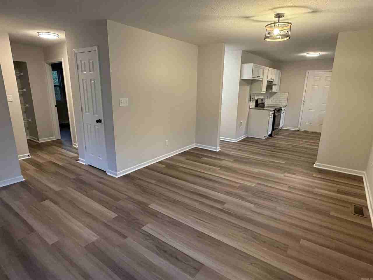 107 Juniper Pl - Photo 6 of 22