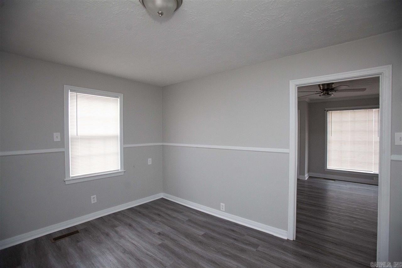 4804 Francis St - Photo 7 of 14