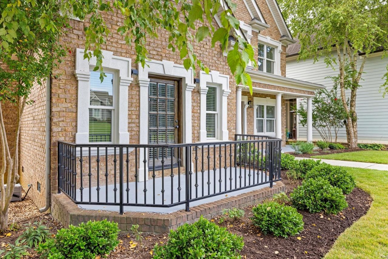 7448 Miss Madison Way - Photo 4 of 50