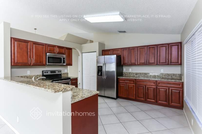 7418 Michigan Isle Rd - Photo 6 of 21