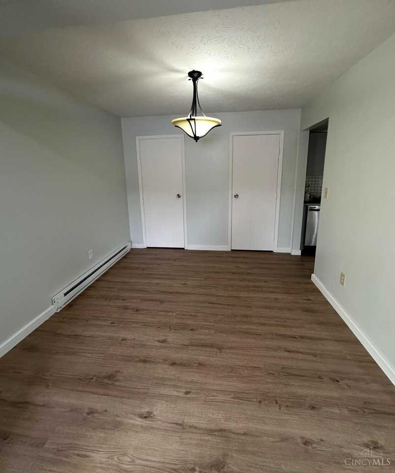 3690 Mack Rd Apt 3 #3 - Photo 4 of 21