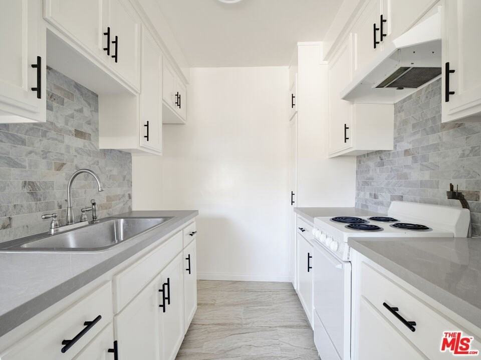 7228 Allott Ave Apt 3 #3 - Photo 2 of 12