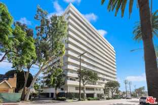 838 N Doheny Dr Apt 906 #906 - Photo 1 of 1