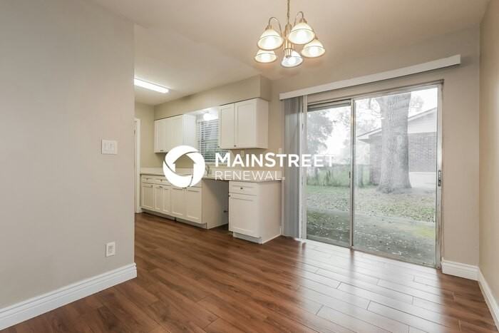 601 Vining St - Photo 7 of 16