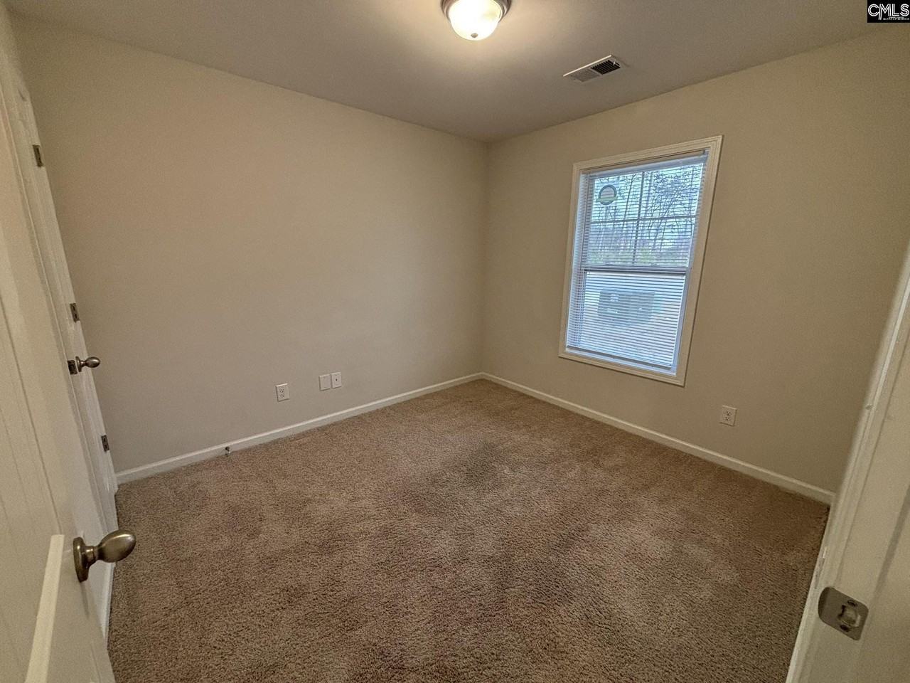 77 Apple Tree Ct - Photo 3 of 38