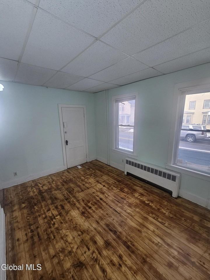 40 Main St Apt 1 #1 - Photo 3 of 14