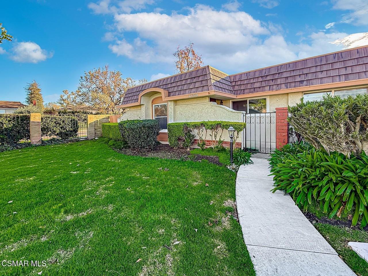 4150 Lake Harbor Ln - Photo 3 of 41