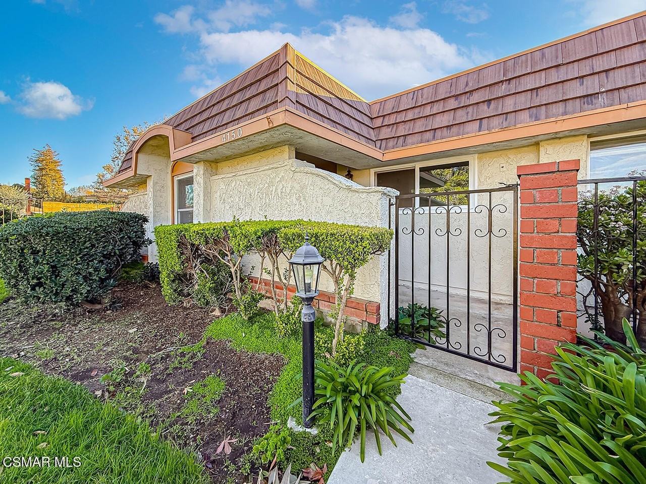 4150 Lake Harbor Ln - Photo 4 of 41