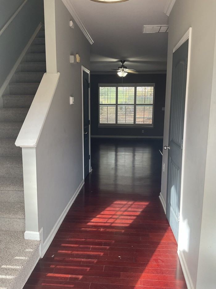 15406 Saint Christopher Ct - Photo 4 of 37