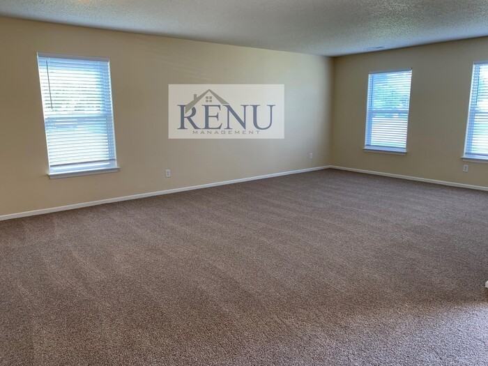 6728 W Littleton Dr - Photo 5 of 23