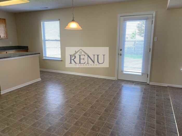 6728 W Littleton Dr - Photo 7 of 23