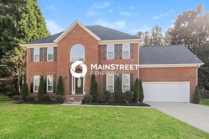 9101 Brightleaf Pl - Photo 2 of 17