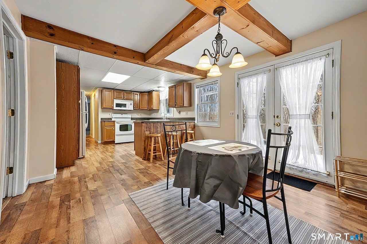 15 Indian Hill Ln #B - Photo 2 of 16