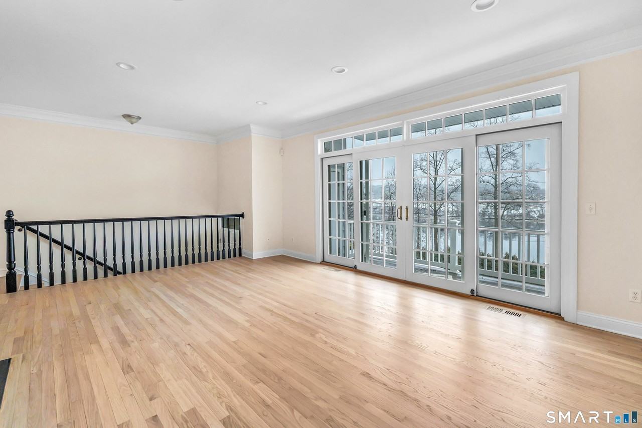 665 River Rd #2 - Photo 6 of 33