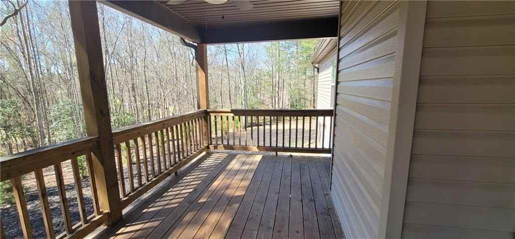 123 Ridgecrest Ct - Photo 3 of 34