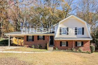 7000 Ledgewood Dr - Photo 1 of 1
