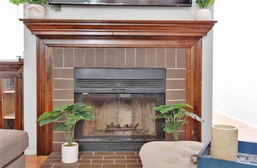 Huntingdon Trl #2411 - Photo 4 of 45