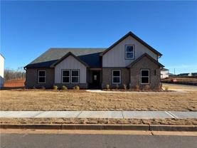 755 Rodeo Dr - Photo 1 of 1