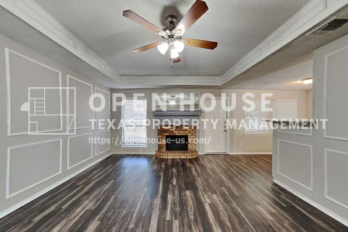 3505 Lagustrum Ct - Photo 5 of 23