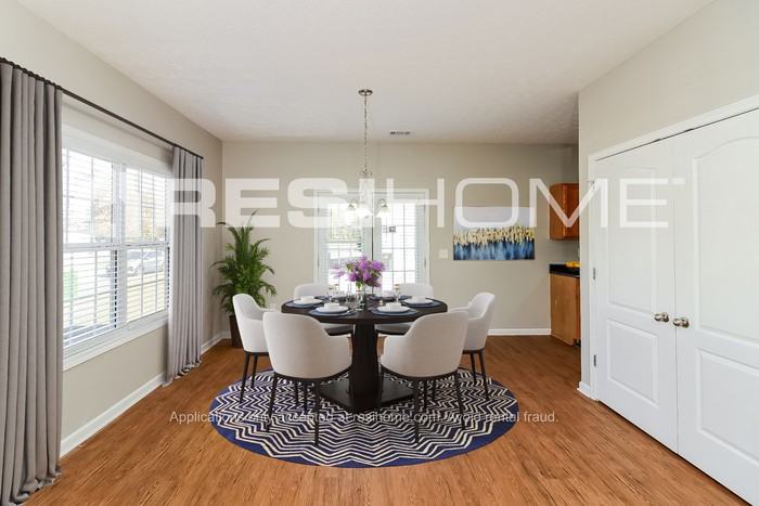 300 Kayla Ct - Photo 4 of 18