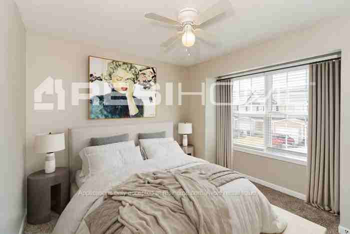 300 Kayla Ct - Photo 6 of 18