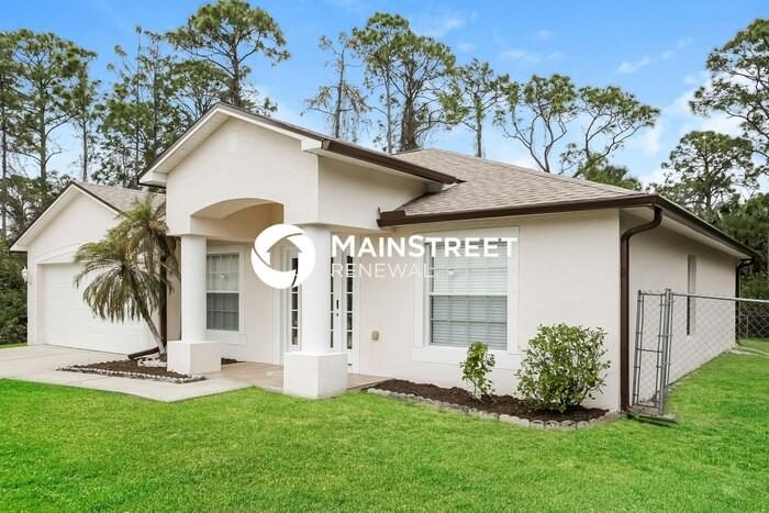 3004 15th St W - Photo 2 of 16