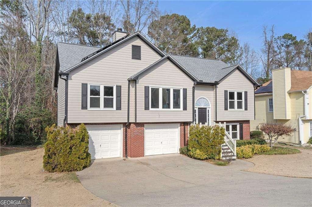 4780 Baker Plantation Dr - Photo 3 of 44