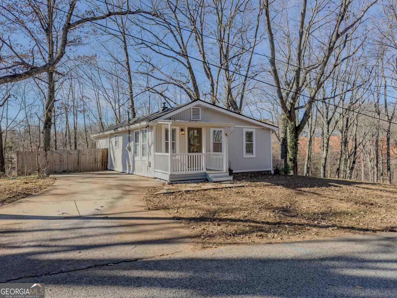 2317 Ford White Rd - Photo 2 of 28