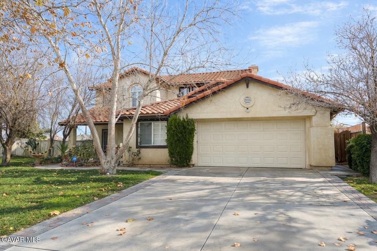 4853 Minstrel Dr - Photo 2 of 2