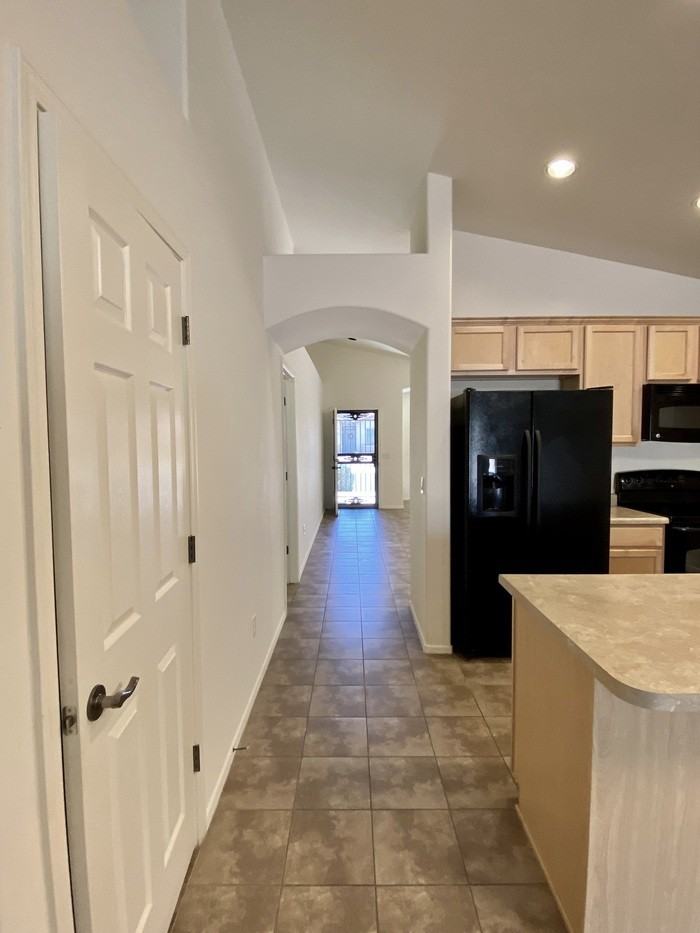 8771 N Finfrock Dr - Photo 6 of 23