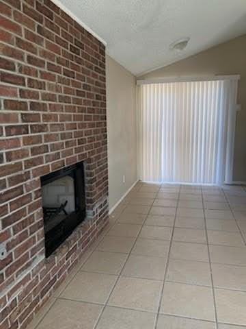 8420 Waterfall Dr - Photo 4 of 18