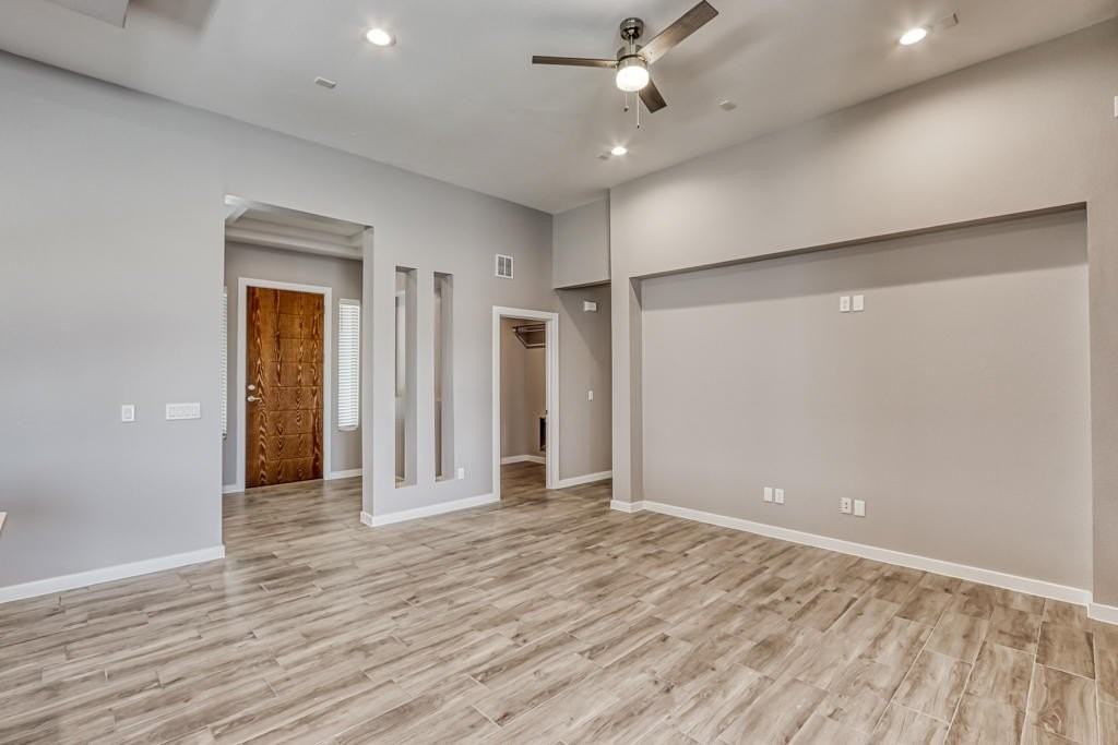 409 Beech Tree Dr - Photo 5 of 44