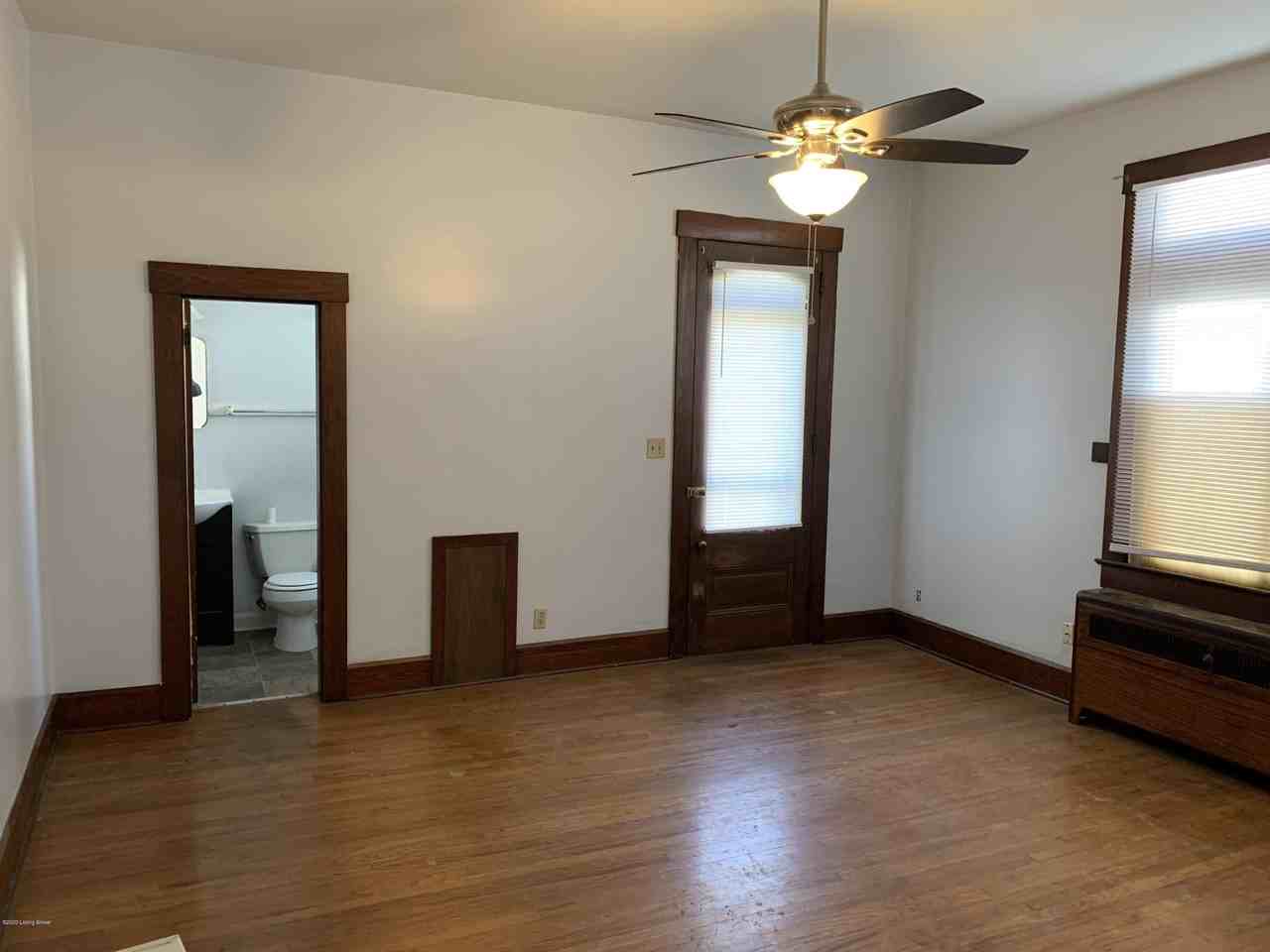 2121 Culbertson Ave Apt D #D - Photo 5 of 9